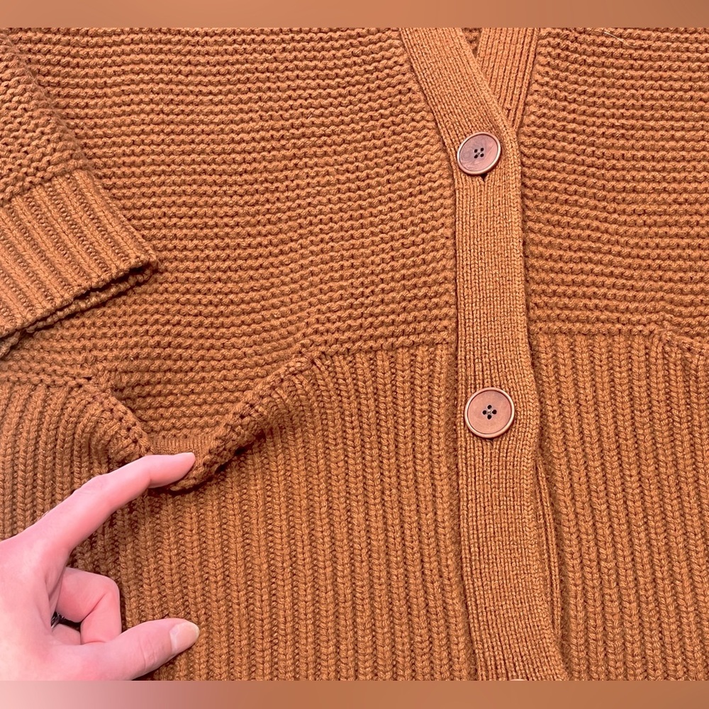 Vince Chunky Knit Wool Cashmere V-Neck Cardigan Sweater - Rust Orange, Size M - Picture 11 of 15
